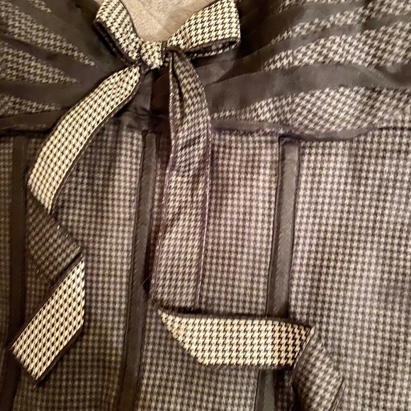 Dolce and Gabbana haute couture vintage bustier! - Picture 4 of 8